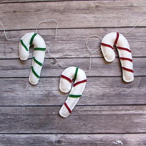 Kit | Candy Cane Garland